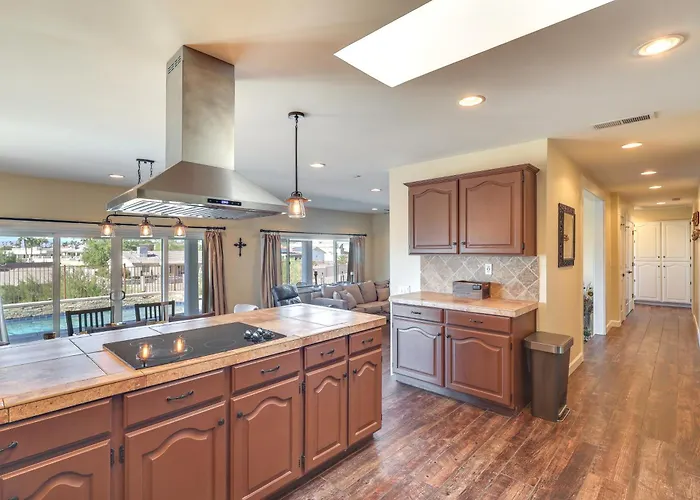 Enjoy Million-dollar Views! Havasu Lake Havasu City